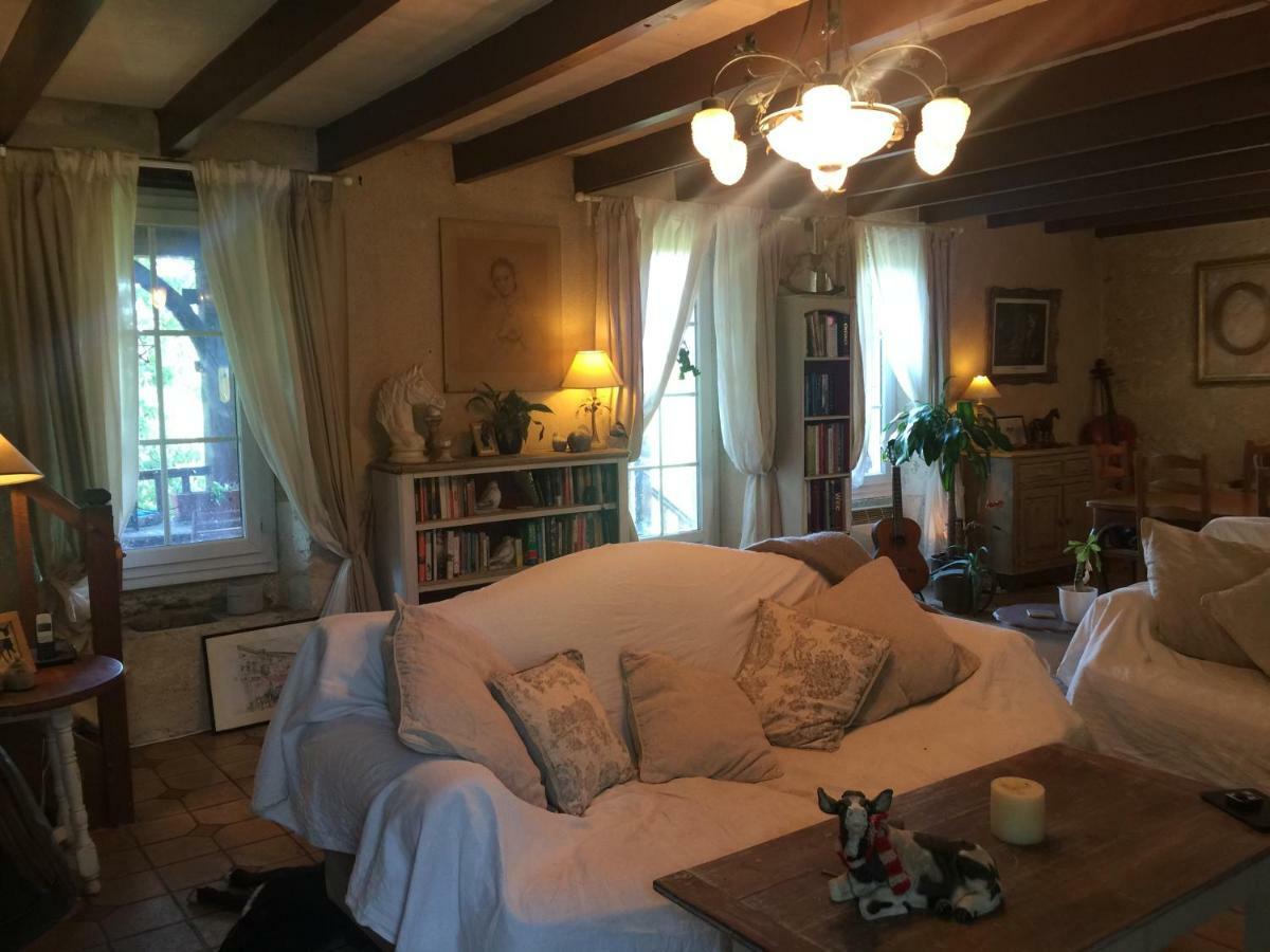 佩雷尔住宿加早餐旅馆 Les Lèves-et-Thoumeyragues 外观 照片